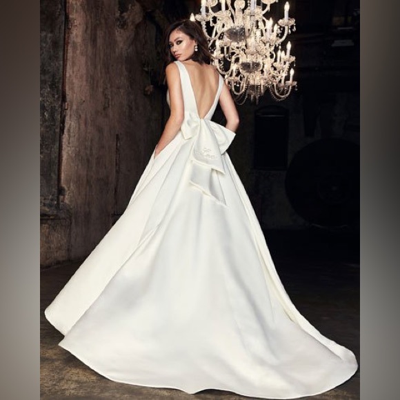 Satin Wedding Dress - Picture 4 of 5